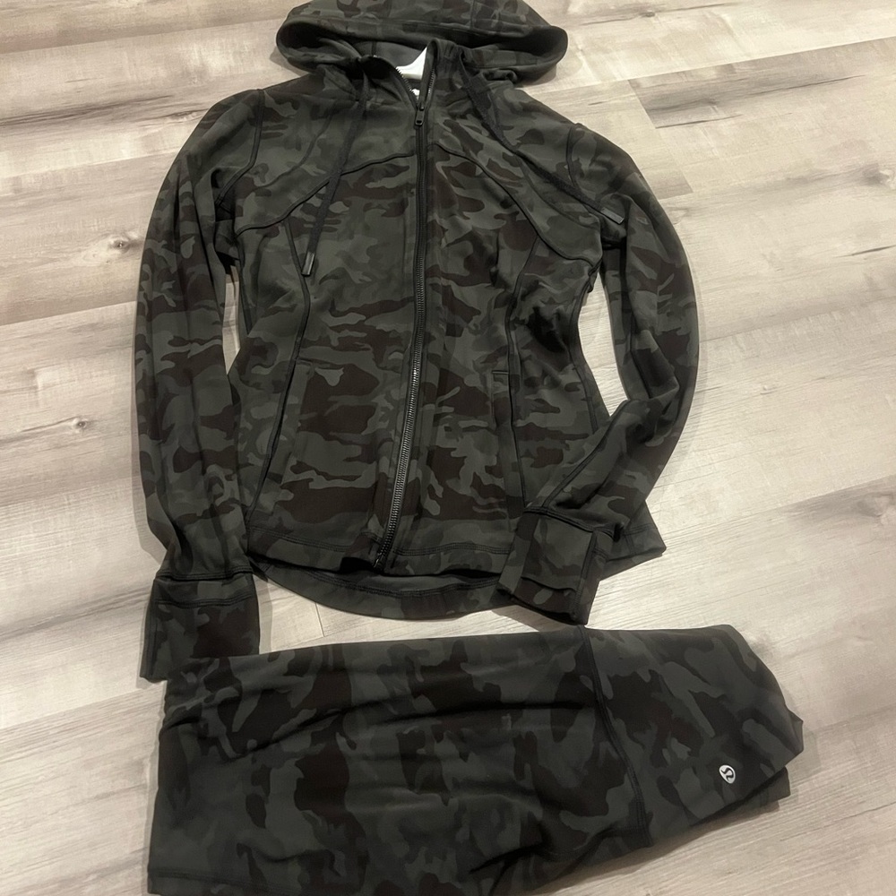 lululemon athletica Camo Hoodie and Sweatpants Set - Black and Gray